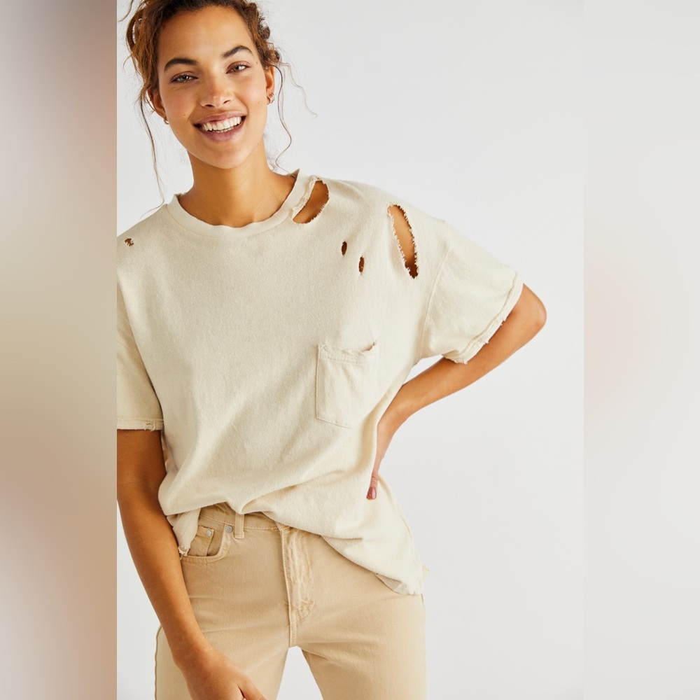 Free People BNWT Rubi Tee in Thistle Seed